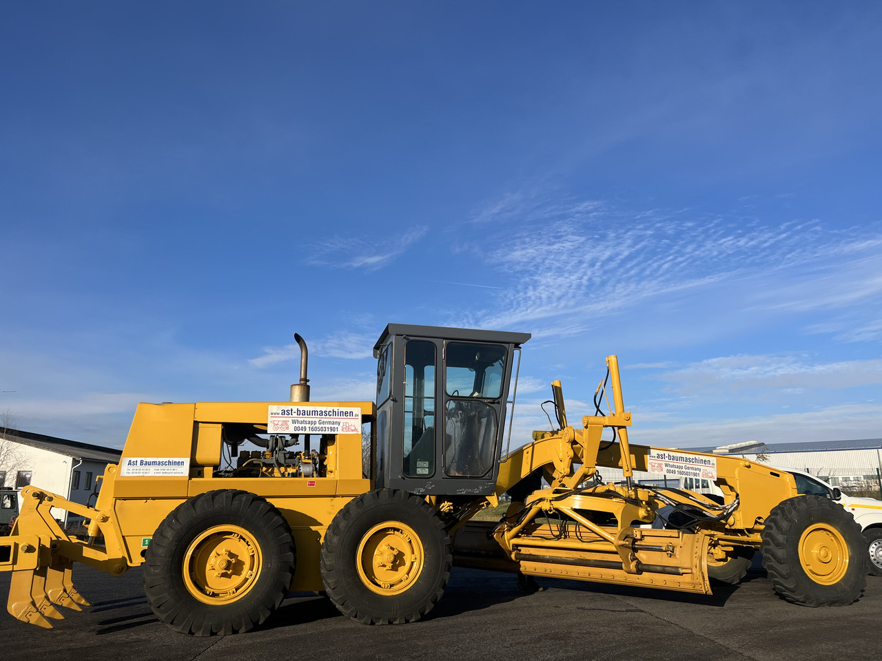 KOMATSU GD530A mit 5-Zahn-Heckaufreisser - Grader: foto 4 KOMATSU GD530A mit 5-Zahn-Heckaufreisser - Grader: foto 4