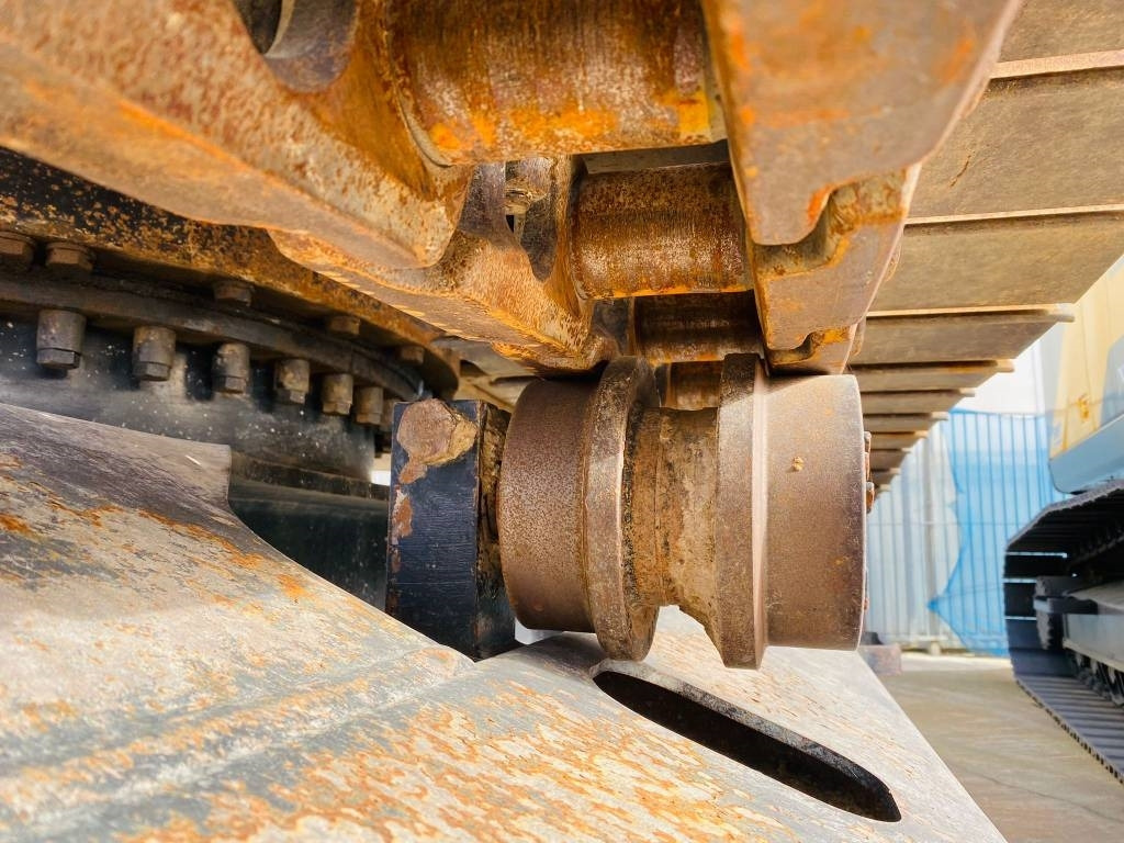 Excavadora de cadenas CAT 330 fln: foto 13