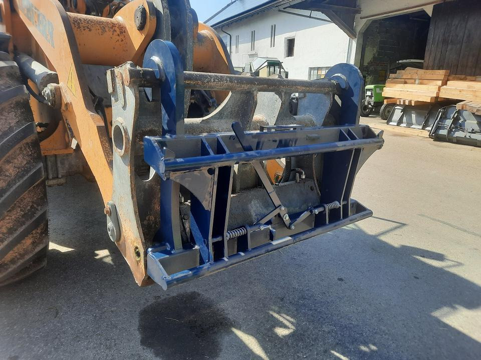 Euroadapter Liebherr 544 Radlader Euro Schnellwechsler Adapter - Acoplamiento rápido para Cargadora de ruedas: foto 1 Euroadapter Liebherr 544 Radlader Euro Schnellwechsler Adapter - Acoplamiento rápido para Cargadora de ruedas: foto 1