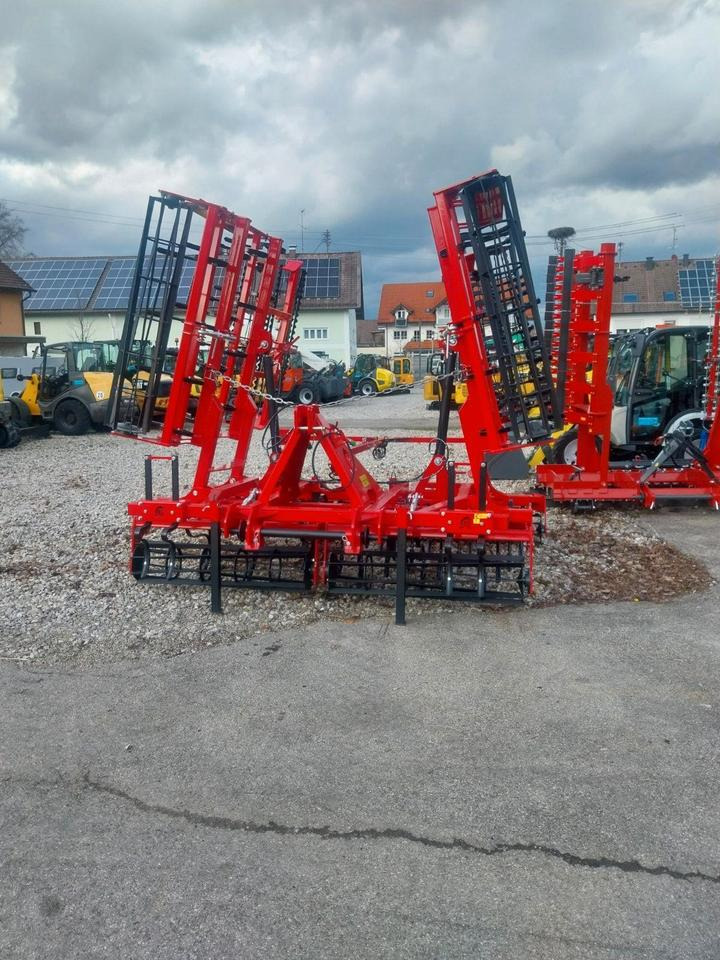 Kultivator Coral Plus Saatbettkombination Egge Grubber Lemken - Cultivador: foto 4 Kultivator Coral Plus Saatbettkombination Egge Grubber Lemken - Cultivador: foto 4