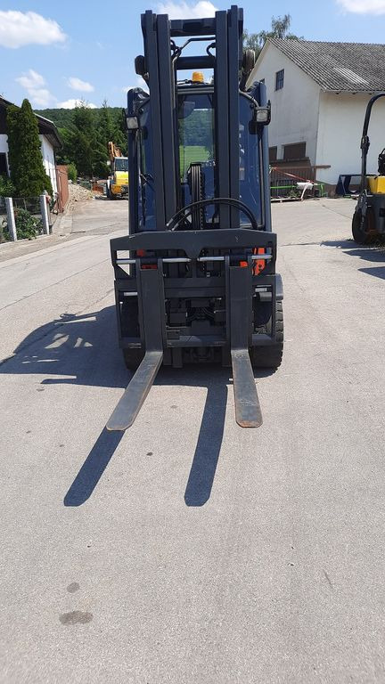 Linde H30D Triplex sehr schön - Carretilla elevadora diésel: foto 3 Linde H30D Triplex sehr schön - Carretilla elevadora diésel: foto 3
