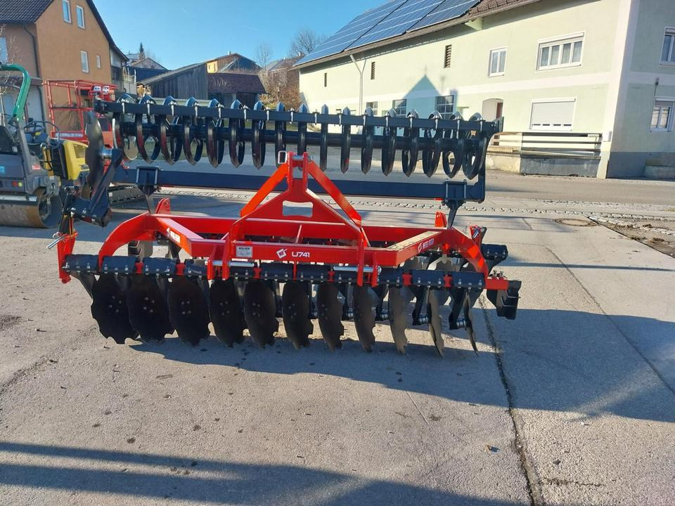 Scheibenegge 3m Scheibengrubber Kurzscheibenegge Grubber - Rastras: foto 4 Scheibenegge 3m Scheibengrubber Kurzscheibenegge Grubber - Rastras: foto 4