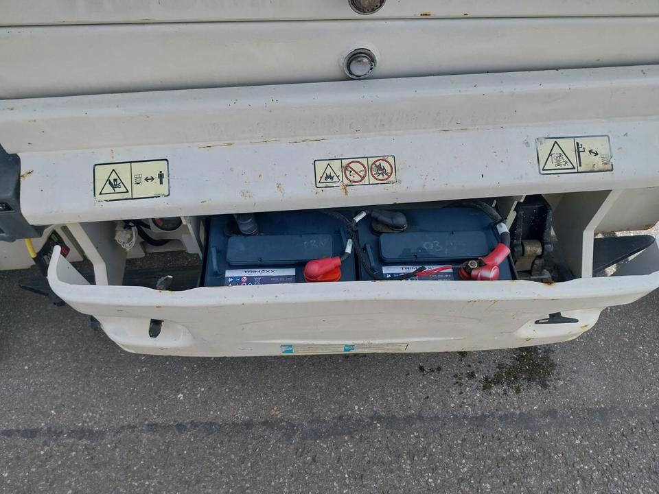 Scherenbühne JLG 3246 Arbeitsbühne Hebebühne Elektro - Plataforma de tijeras: foto 5 Scherenbühne JLG 3246 Arbeitsbühne Hebebühne Elektro - Plataforma de tijeras: foto 5