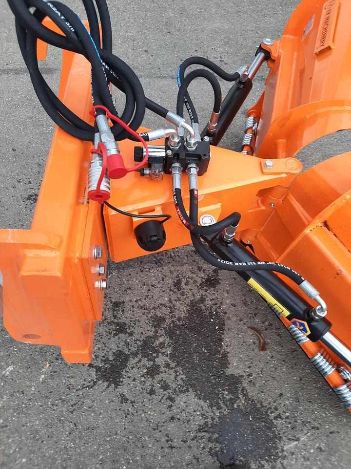 Schneeschild Vario 1,3m Schlepper Radlader Hoftrac Schäffer - Cuchilla quitanieves: foto 5 Schneeschild Vario 1,3m Schlepper Radlader Hoftrac Schäffer - Cuchilla quitanieves: foto 5