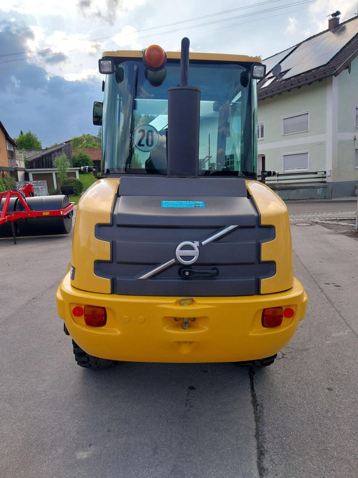 Volvo L 20 L 25 L 30 - Cargadora de ruedas: foto 4 Volvo L 20 L 25 L 30 - Cargadora de ruedas: foto 4
