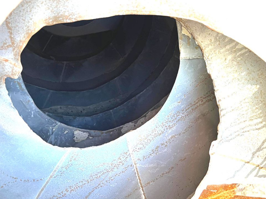 MERCEDES-BENZ Arocs 3236 8x4 Betonmischer Deutsch Top AP Achsen - Camión: foto 3 MERCEDES-BENZ Arocs 3236 8x4 Betonmischer Deutsch Top AP Achsen - Camión: foto 3