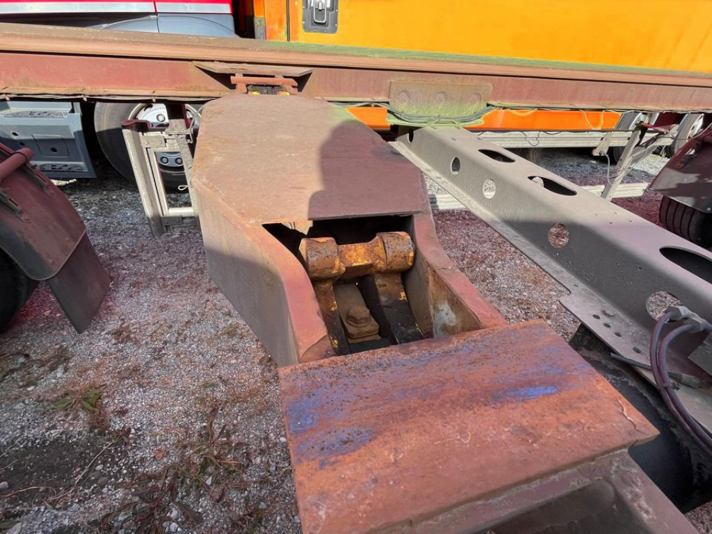 HUEFFERMANN 2-achs Abrollanhänger HAR 18.70 Containeranhänger Außenrollenanhg. - Remolque multilift/ Portacontenedores de cadenas: foto 4 HUEFFERMANN 2-achs Abrollanhänger HAR 18.70 Containeranhänger Außenrollenanhg. - Remolque multilift/ Portacontenedores de cadenas: foto 4