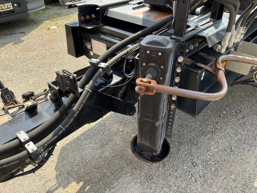 HUEFFERMANN 2-achs Abrollanhänger HTA 16.62 Containeranhänger - Remolque multilift/ Portacontenedores de cadenas: foto 4 HUEFFERMANN 2-achs Abrollanhänger HTA 16.62 Containeranhänger - Remolque multilift/ Portacontenedores de cadenas: foto 4