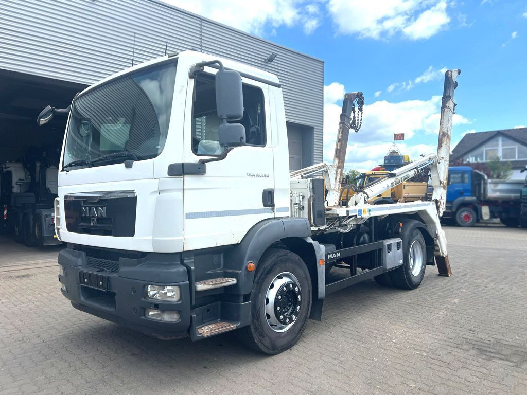 MAN TG-M 18.290 4x2 Absetzkipper Meiller sehr schön - Camión volquete: foto 1 MAN TG-M 18.290 4x2 Absetzkipper Meiller sehr schön - Camión volquete: foto 1
