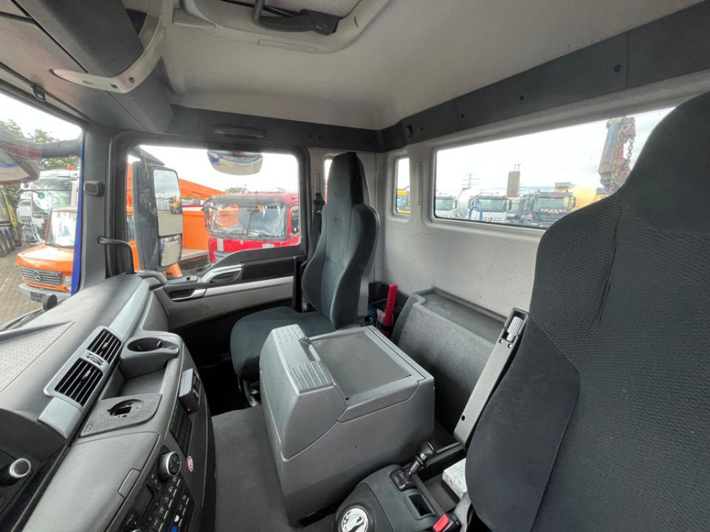 MAN TG-S 26.400 6x2 BL Absetzkipper Meiller Funk - Camión portacontenedor de cadenas: foto 2 MAN TG-S 26.400 6x2 BL Absetzkipper Meiller Funk - Camión portacontenedor de cadenas: foto 2