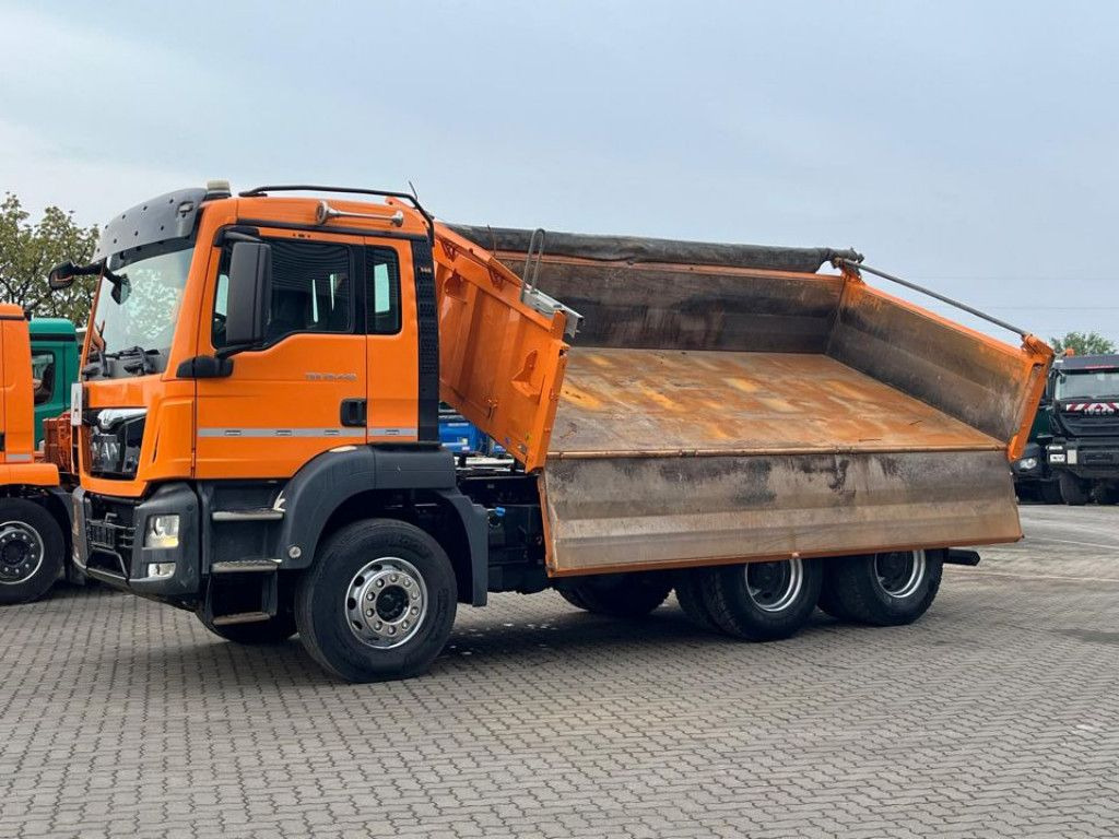 MAN TG-S 26.440 6x4 3-Achs Kipper Bordmatik - Camión volquete: foto 3 MAN TG-S 26.440 6x4 3-Achs Kipper Bordmatik - Camión volquete: foto 3