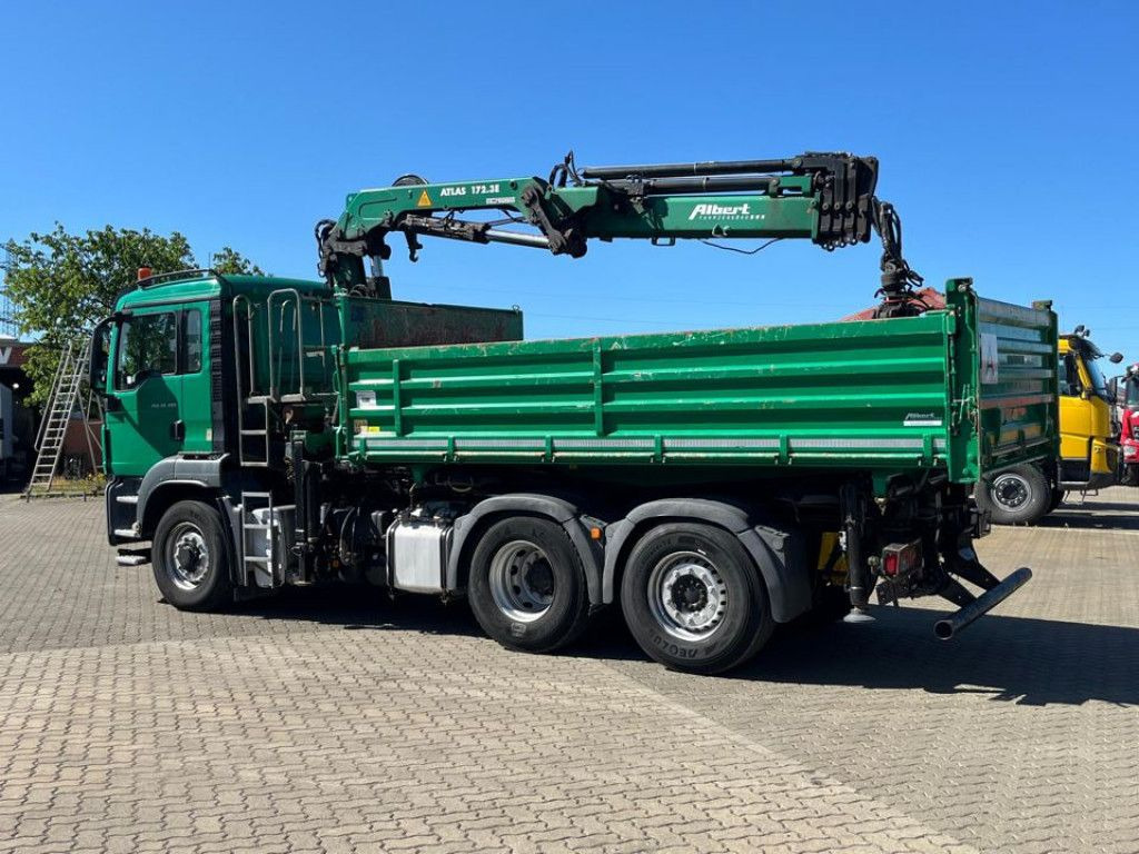 MAN TG-S 28.480 6x4H-4 BL 3-Achs Kipper Kran Funk Li - Camión volquete, Camión grúa: foto 4 MAN TG-S 28.480 6x4H-4 BL 3-Achs Kipper Kran Funk Li - Camión volquete, Camión grúa: foto 4