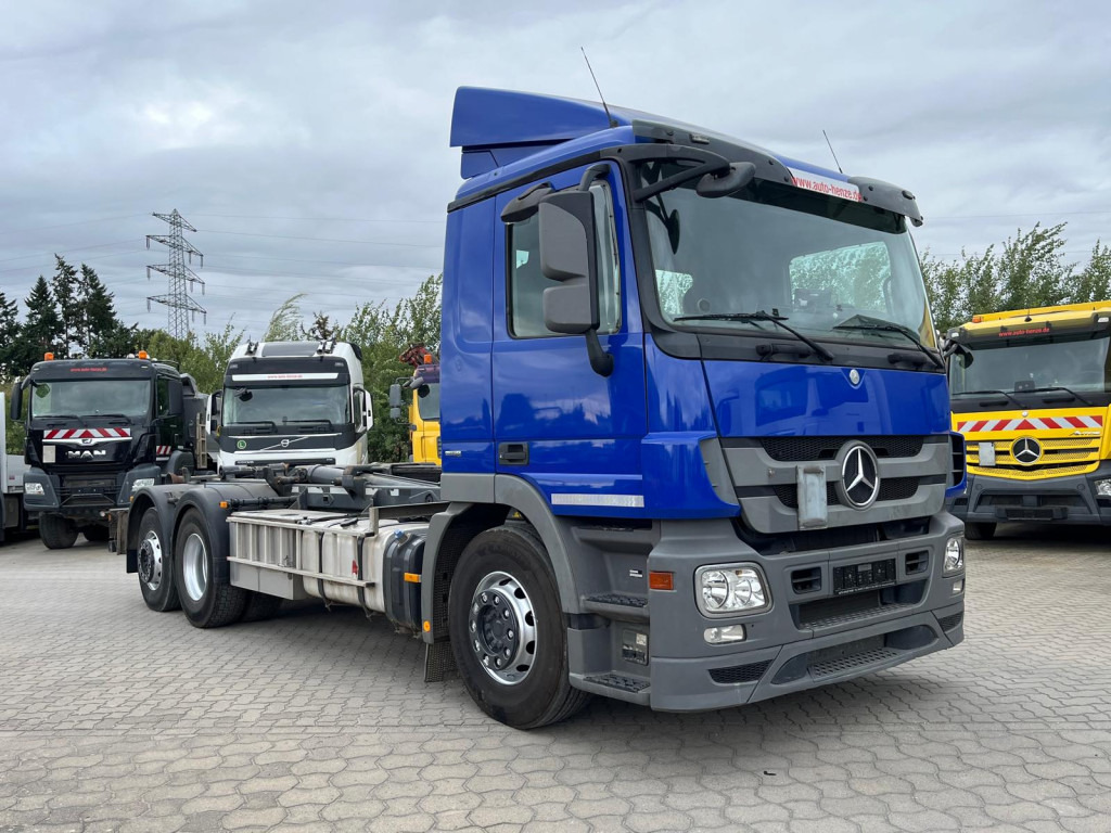 MERCEDES-BENZ Actros 2541 L6x2 Abrollkipper Meiller Schub+Knick - Camión multibasculante: foto 5 MERCEDES-BENZ Actros 2541 L6x2 Abrollkipper Meiller Schub+Knick - Camión multibasculante: foto 5