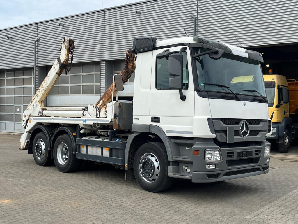 MERCEDES-BENZ Actros 2541 L6x2 Absetzkipper Meiller - Camión portacontenedor de cadenas: foto 5 MERCEDES-BENZ Actros 2541 L6x2 Absetzkipper Meiller - Camión portacontenedor de cadenas: foto 5