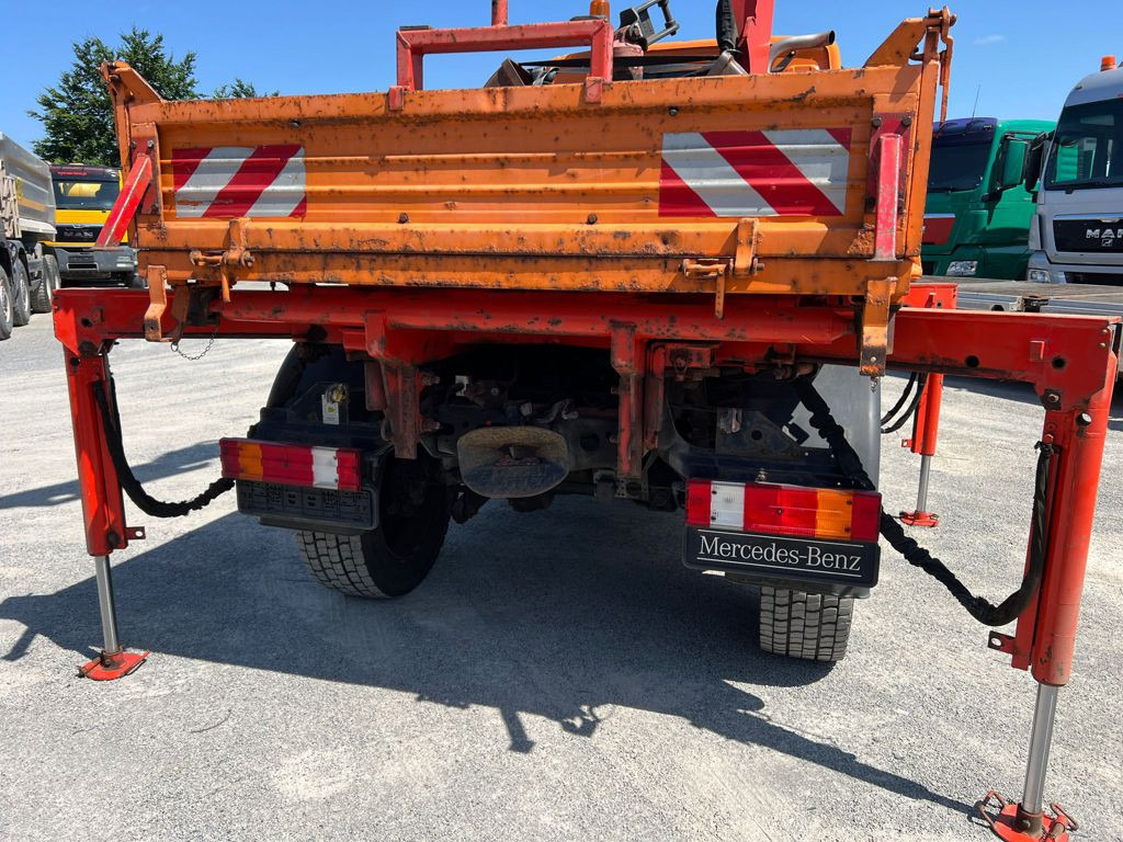 MERCEDES-BENZ Unimog U20 2-Achs Allradkipper Kran Palfinger Kran - Camión volquete, Camión grúa: foto 3 MERCEDES-BENZ Unimog U20 2-Achs Allradkipper Kran Palfinger Kran - Camión volquete, Camión grúa: foto 3