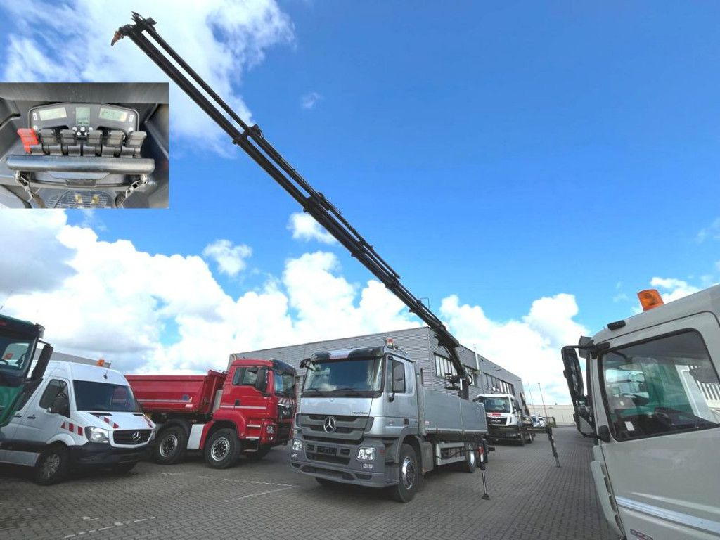 Mercedes-Benz Actros 2546 L 6x2 Pritsche Heckkran Hiab 288 6x - Camión caja abierta, Camión grúa: foto 3 Mercedes-Benz Actros 2546 L 6x2 Pritsche Heckkran Hiab 288 6x - Camión caja abierta, Camión grúa: foto 3