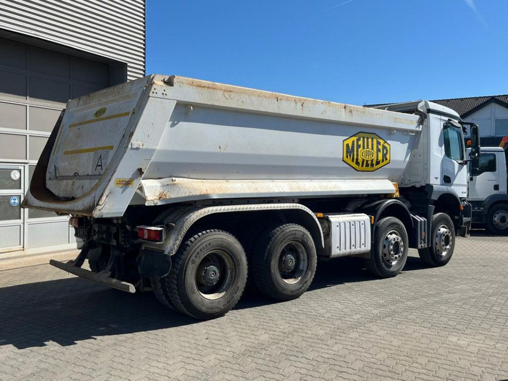 Mercedes-Benz Arocs 3240 B 8x4 4 Achs Muldenkipper Meiller - Camión volquete: foto 4 Mercedes-Benz Arocs 3240 B 8x4 4 Achs Muldenkipper Meiller - Camión volquete: foto 4