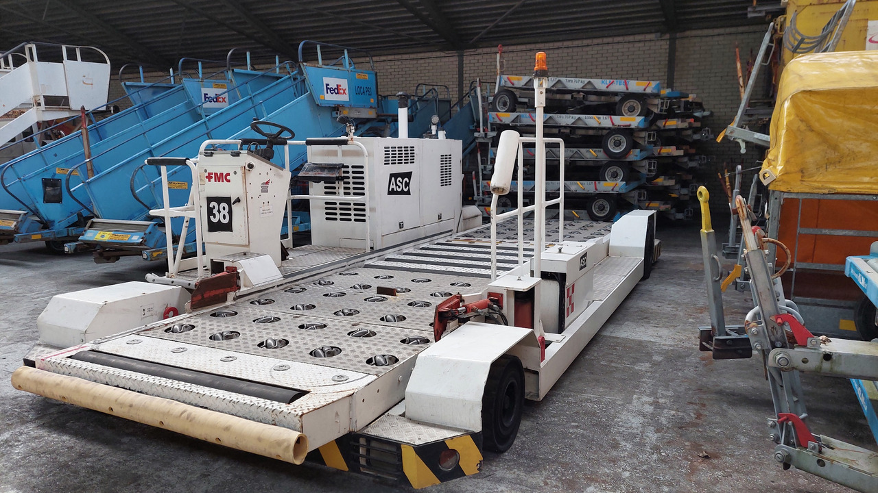 CLT-8 FMC Speedloader - Cargadora de contenedores/ Palets: foto 1 CLT-8 FMC Speedloader - Cargadora de contenedores/ Palets: foto 1