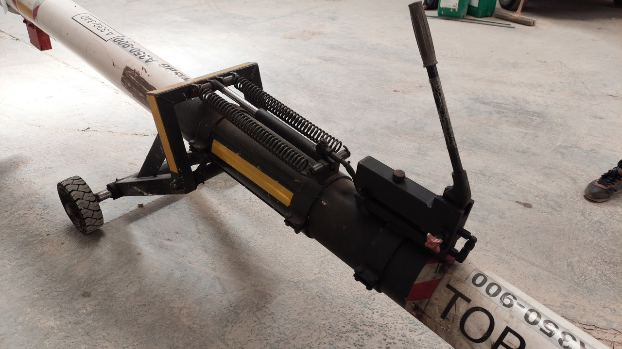 Towbar A330 / A340 / A350 Hydro - Equipo de apoyo en tierra: foto 4 Towbar A330 / A340 / A350 Hydro - Equipo de apoyo en tierra: foto 4