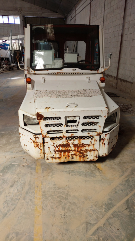 Tractor de equipaje FV02 Nissan Baggage Tractor: foto 9