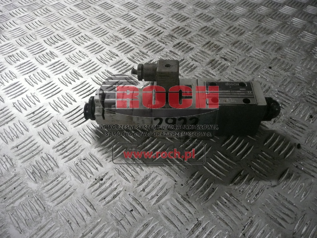 BOSCH 0811402001 P MAX 315 BAR PV6-250 BAR - 1 SEKCYJNY + 1837001206 02557=12V 0,67 - Válvula hidráulica: foto 1 BOSCH 0811402001 P MAX 315 BAR PV6-250 BAR - 1 SEKCYJNY + 1837001206 02557=12V 0,67 - Válvula hidráulica: foto 1