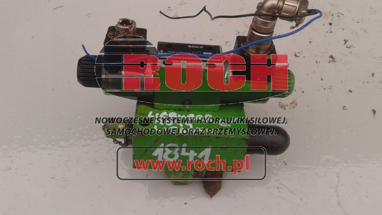 BOSCH 0913100148 - 1 SEKCYJNY + 081WV06P1N1002CS024/00D0 0810091353 Pmax 315 BAR + CEWKI 18370012.7 24V= 1,4A - Válvula hidráulica para Excavadora de cadenas: foto 1 BOSCH 0913100148 - 1 SEKCYJNY + 081WV06P1N1002CS024/00D0 0810091353 Pmax 315 BAR + CEWKI 18370012.7 24V= 1,4A - Válvula hidráulica para Excavadora de cadenas: foto 1