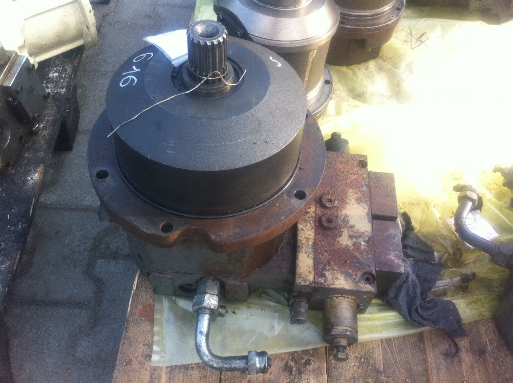 LINDE HMV130 2500 - Motor hidráulico: foto 1 LINDE HMV130 2500 - Motor hidráulico: foto 1