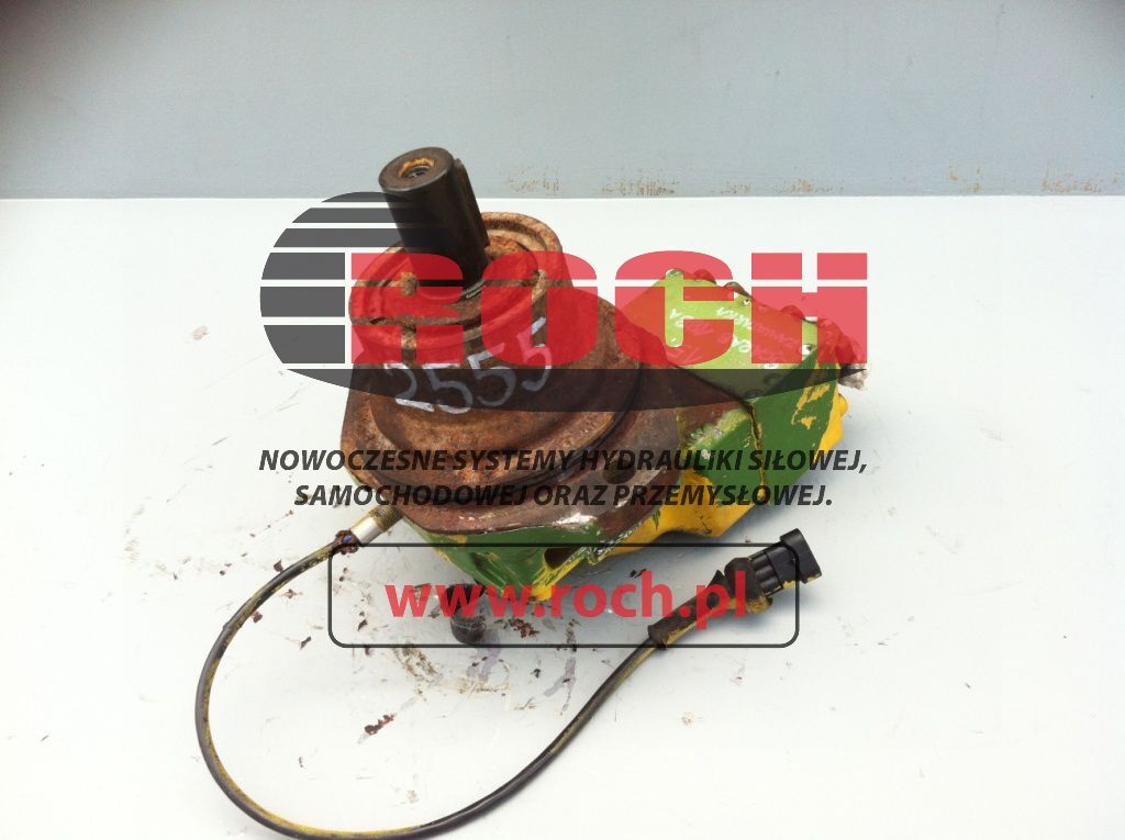 PARKER CH-K-000-000 3781717 - Motor hidráulico para Barredora vial: foto 1 PARKER CH-K-000-000 3781717 - Motor hidráulico para Barredora vial: foto 1