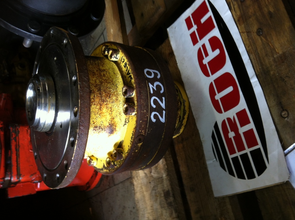 POCLAIN 5607392 - Motor hidráulico para Maquinaria de construcción: foto 1 POCLAIN 5607392 - Motor hidráulico para Maquinaria de construcción: foto 1