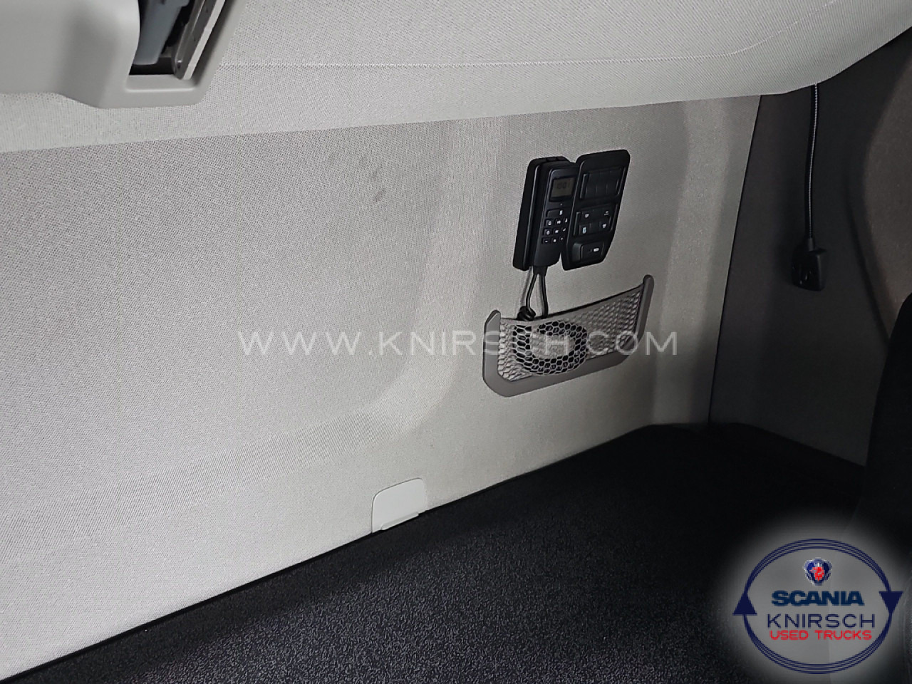 SCANIA R 450 A4x2LA / LED / Sideskirts / ADR AT - Cabeza tractora: foto 3 SCANIA R 450 A4x2LA / LED / Sideskirts / ADR AT - Cabeza tractora: foto 3