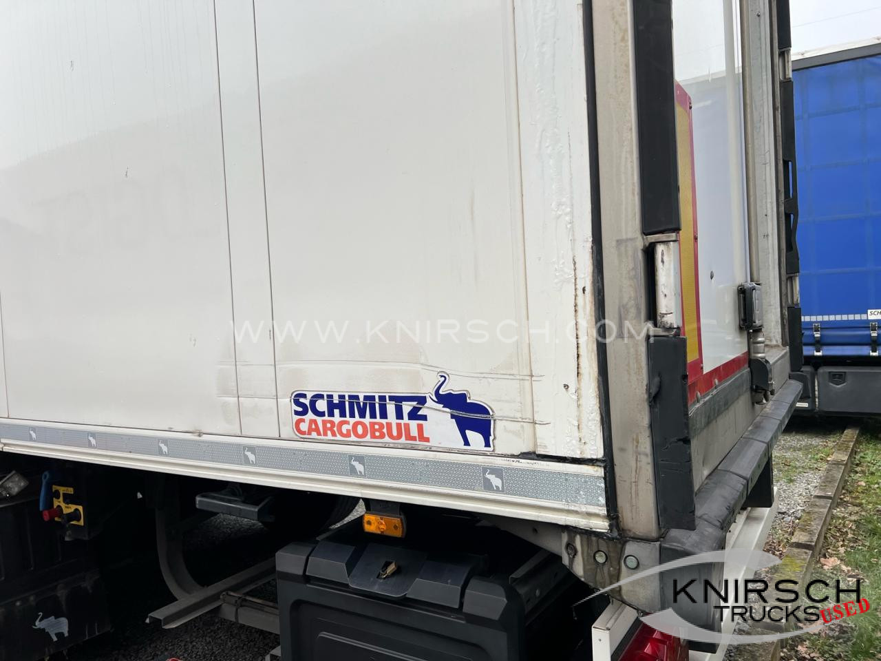 SCHMITZ SKO24/L-13.4 Doppelstock - Semirremolque frigorífico: foto 2 SCHMITZ SKO24/L-13.4 Doppelstock - Semirremolque frigorífico: foto 2