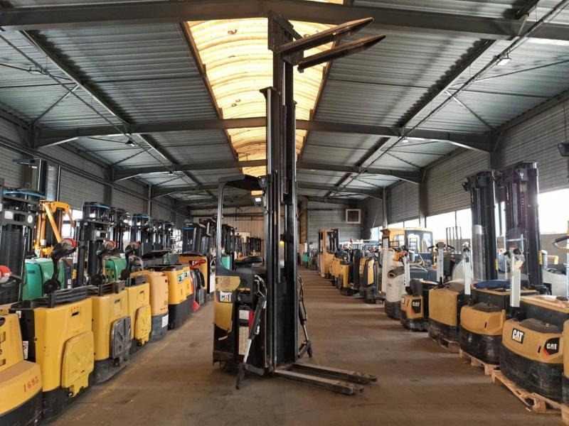 Apilador Caterpillar NSR16N2: foto 13