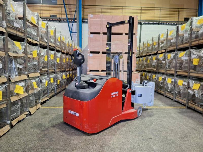 Manitou ES-C 713 SVC 17.V.315 - Apilador: foto 4 Manitou ES-C 713 SVC 17.V.315 - Apilador: foto 4