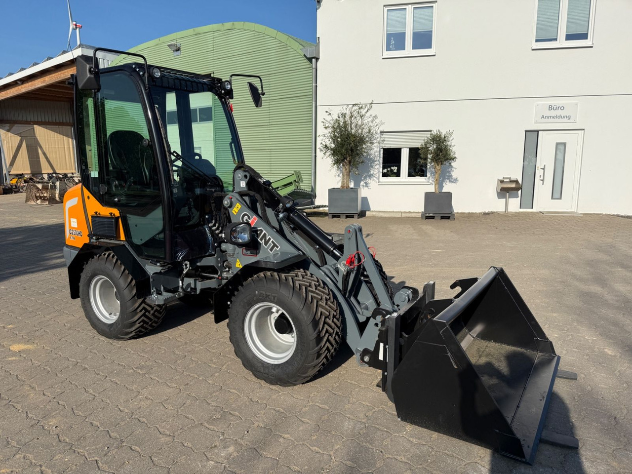 Giant G2500 HD X-TRA, Bj 20, SW, Schaufel, Gabel - Cargadora de ruedas: foto 1 Giant G2500 HD X-TRA, Bj 20, SW, Schaufel, Gabel - Cargadora de ruedas: foto 1