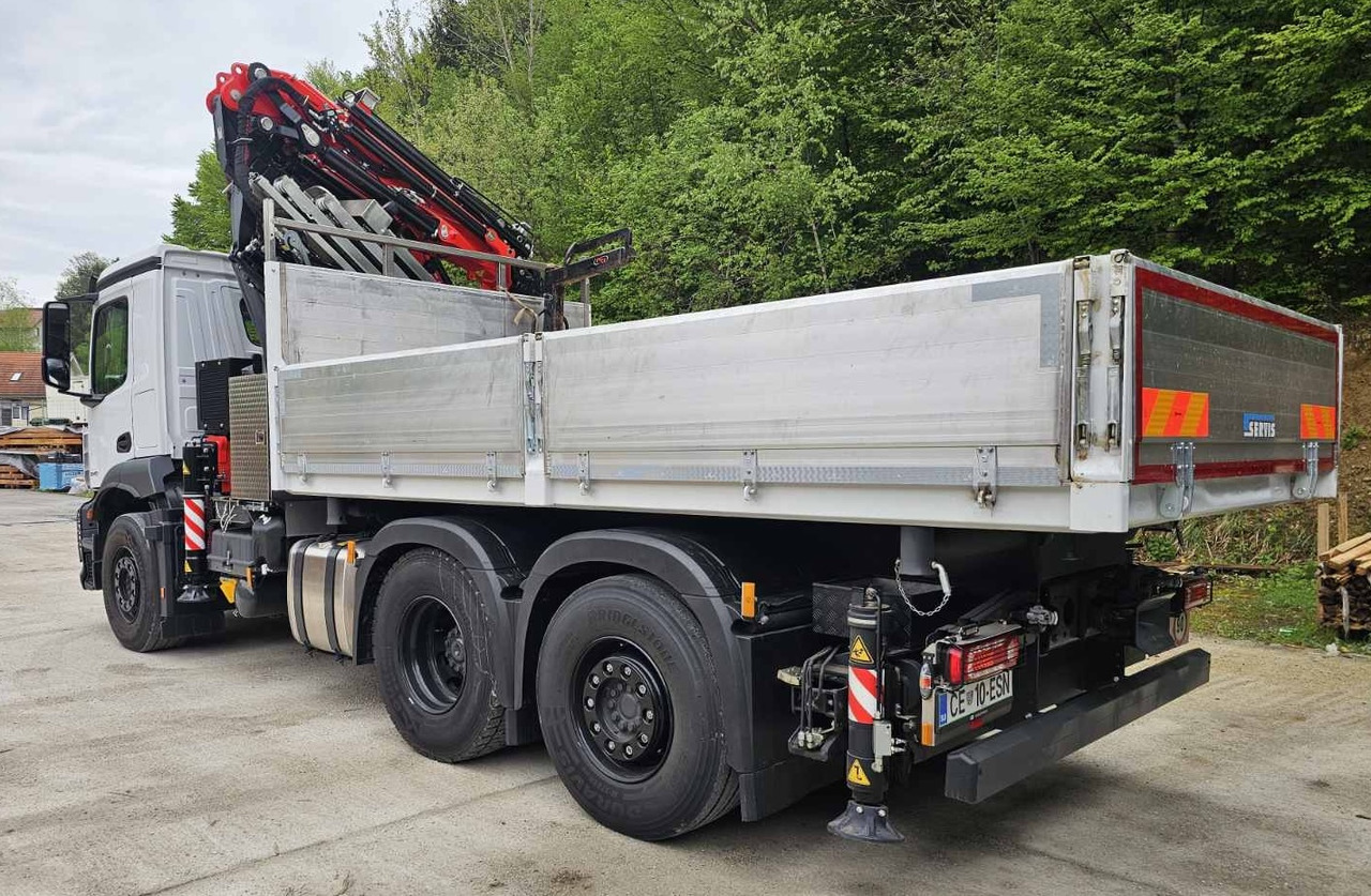 MERCEDES-BENZ Hiab Palfinger Fassi F545-6 JIB-6 - Camión volquete: foto 3 MERCEDES-BENZ Hiab Palfinger Fassi F545-6 JIB-6 - Camión volquete: foto 3