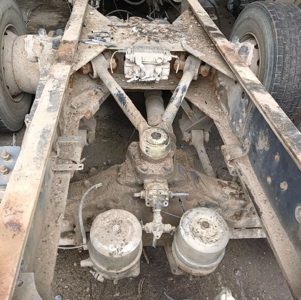 Eje y piezas para Camión DAF Doppelachtsaggregat zerlegt 1355 und 1355T CF 85: foto 9