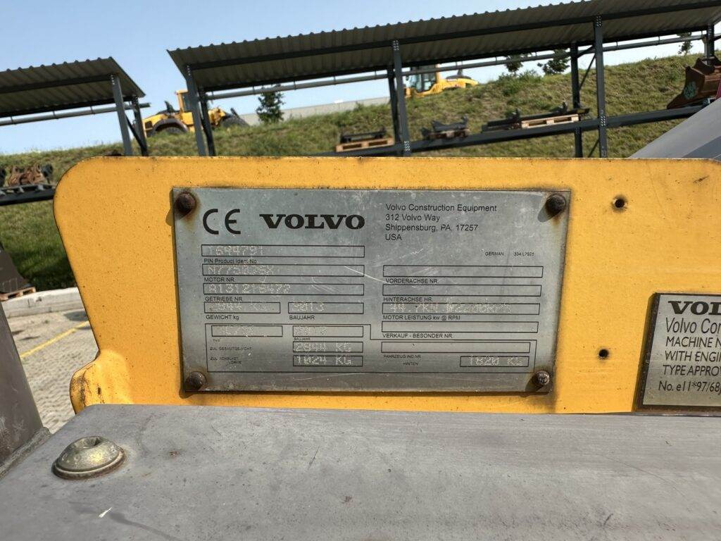 Leasing de  Volvo MC70C Volvo MC70C: foto 21