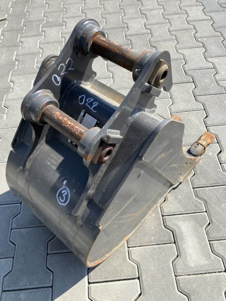 Volvo Tieflöffel mit Zähnen - Festanbau - Retroexcavadora: foto 3 Volvo Tieflöffel mit Zähnen - Festanbau - Retroexcavadora: foto 3