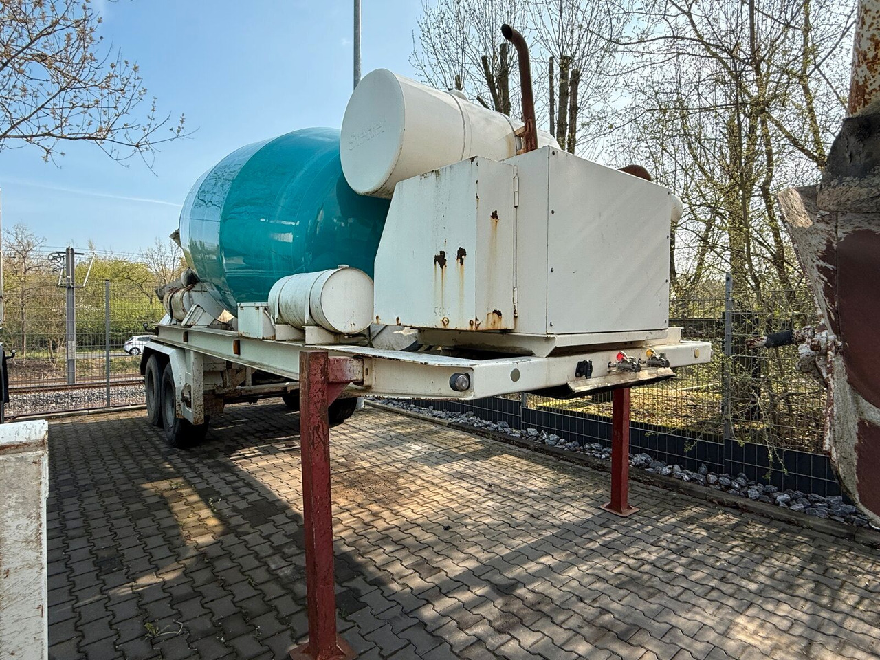 Betonmischer-Auflieger Stetter 10 m³ mit Motor - Camión hormigonera: foto 1 Betonmischer-Auflieger Stetter 10 m³ mit Motor - Camión hormigonera: foto 1