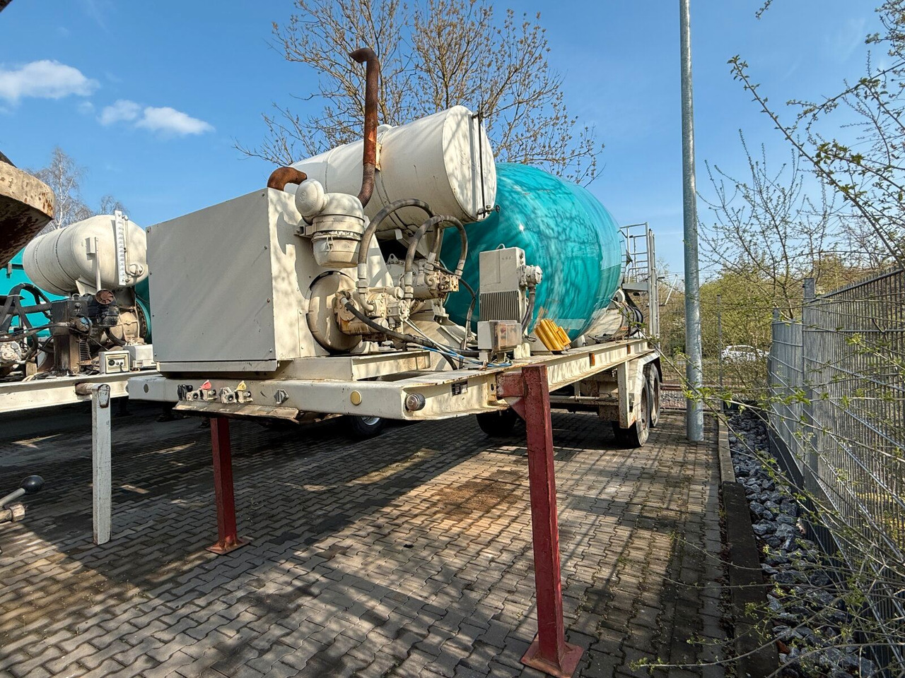 Betonmischer-Auflieger Stetter 10 m³ mit Motor - Camión hormigonera: foto 3 Betonmischer-Auflieger Stetter 10 m³ mit Motor - Camión hormigonera: foto 3