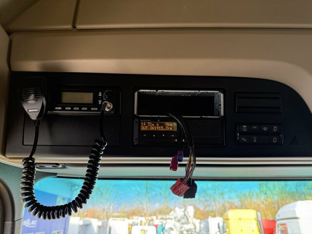 Mercedes-Benz ACTROS 1846 4x4 HAD Euro 6 Kipphydraulik - Cabeza tractora: foto 4 Mercedes-Benz ACTROS 1846 4x4 HAD Euro 6 Kipphydraulik - Cabeza tractora: foto 4