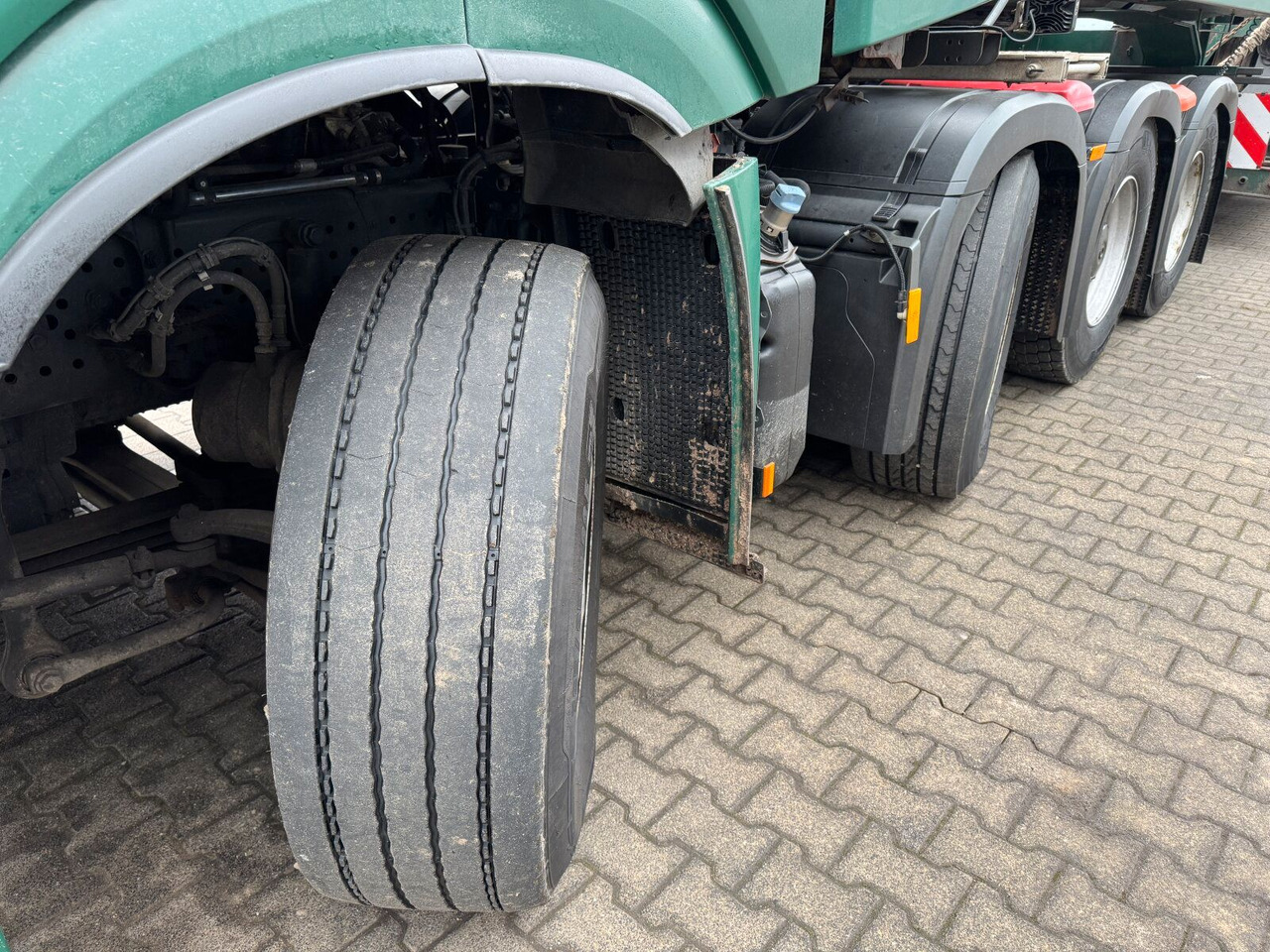 Cabeza tractora Mercedes-Benz ACTROS 4163 8x4 Schwerlast +Tieflader 4+2 *83 T: foto 13
