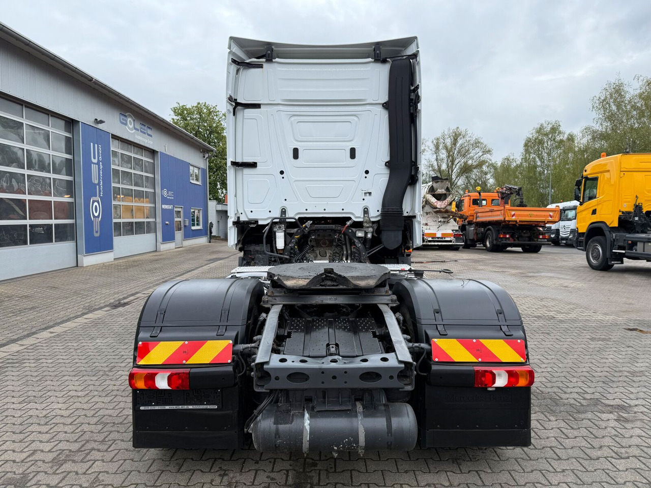 Mercedes-Benz Actros 1845 SZM 4x2 Retarder Kipphydraulik - Cabeza tractora: foto 4 Mercedes-Benz Actros 1845 SZM 4x2 Retarder Kipphydraulik - Cabeza tractora: foto 4
