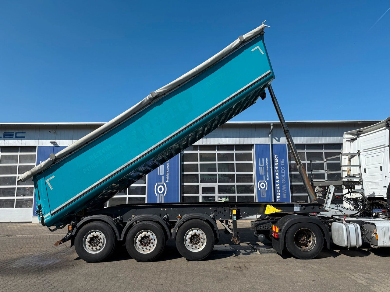 Mercedes-Benz Actros 1845 SZM 4x2 Retarder Kipphydraulik - Cabeza tractora: foto 5 Mercedes-Benz Actros 1845 SZM 4x2 Retarder Kipphydraulik - Cabeza tractora: foto 5