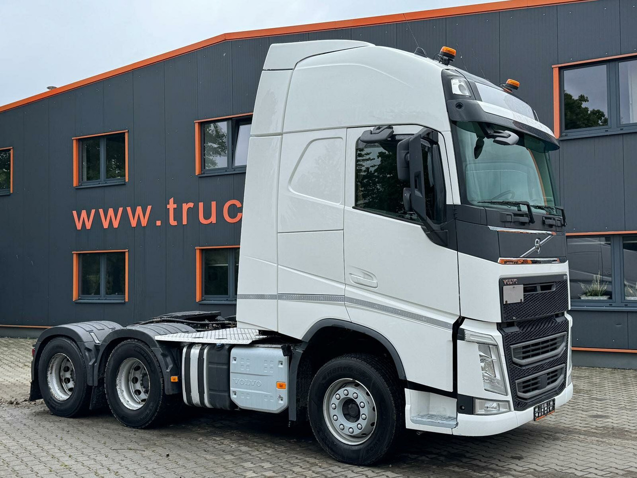 Volvo FH 540 6x4 EURO6 SZM - Cabeza tractora: foto 1 Volvo FH 540 6x4 EURO6 SZM - Cabeza tractora: foto 1