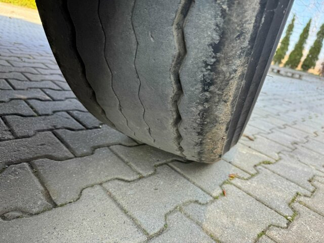 Carnehl CHKS/HH Kipperauflieger THERMO - Semirremolque volquete: foto 4 Carnehl CHKS/HH Kipperauflieger THERMO - Semirremolque volquete: foto 4