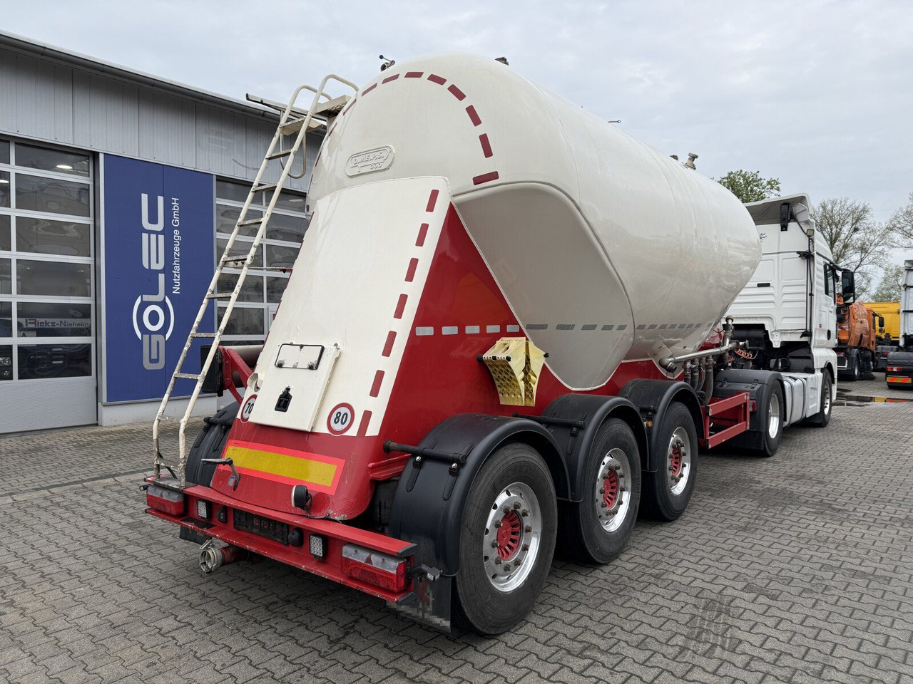 Feldbinder O.ME.P.S Silo Auflieger 39,3 Tonnen 3 Achs - Semirremolque silo: foto 3 Feldbinder O.ME.P.S Silo Auflieger 39,3 Tonnen 3 Achs - Semirremolque silo: foto 3