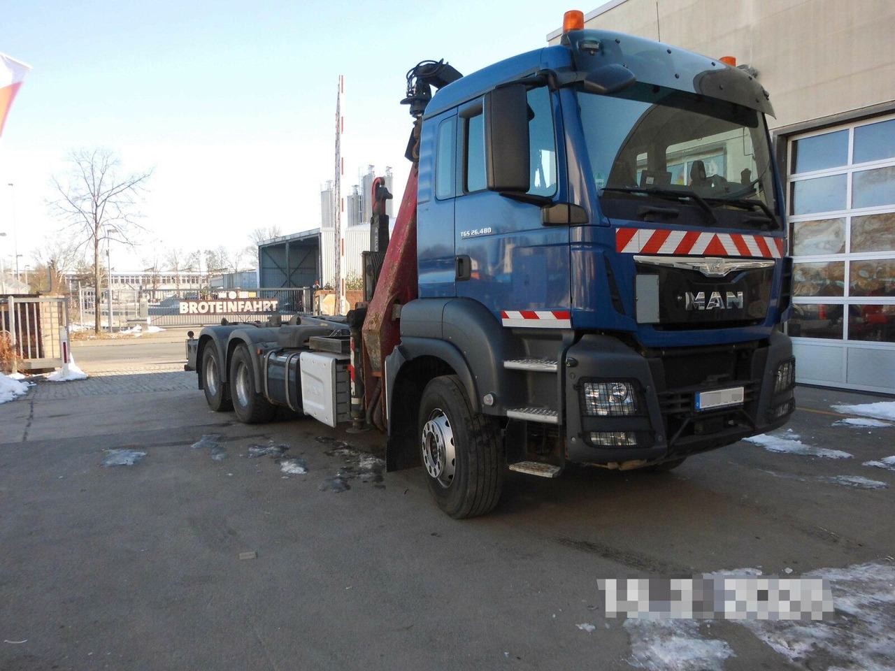 MAN TGS 28.480 6x4 Abrollkipper + Kran bis 4,63 T - Camión multibasculante, Camión grúa: foto 1 MAN TGS 28.480 6x4 Abrollkipper + Kran bis 4,63 T - Camión multibasculante, Camión grúa: foto 1