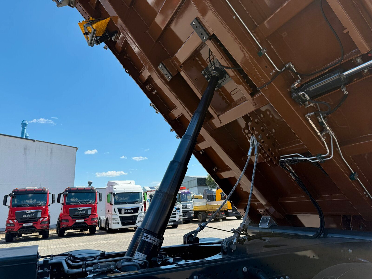 Camión volquete MAN TGS 33.440 6x4 Kipper MEILLER Bordmatik Frontpl.: foto 23