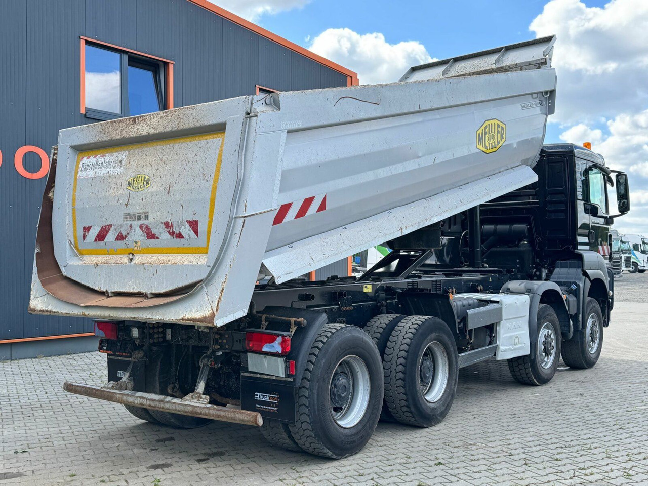 MAN TGS 35.460 8x6 BB Muldenkipper Meiller - Camión volquete: foto 5 MAN TGS 35.460 8x6 BB Muldenkipper Meiller - Camión volquete: foto 5